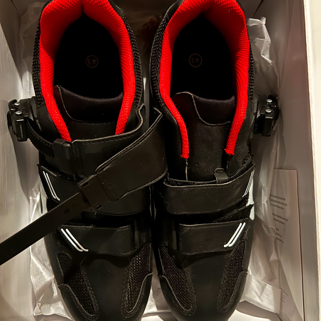 Peloton Bike Unisex Cycle Shoes Sz 43. Women’s 11. Men’s 9.